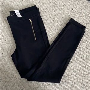 NWOT Loft Skinny/straight black trousers